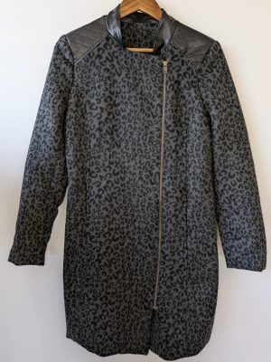 TAPADO ANIMAL GRIS NEGRO ANTHOLOGY M