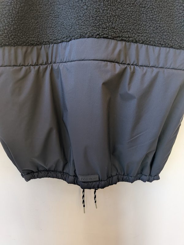 CHALECO NEGRO CON CORDEROI PORTSAID TALLE 44 - Imagen 5