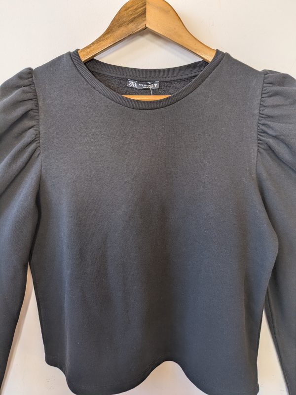 SWEATER NEGRO HOMBROS ZARA S - Imagen 2