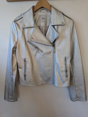 CAMPERA PLATEADA PRUNE M