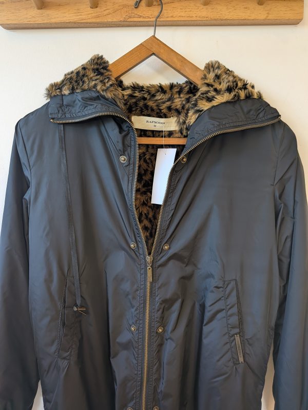 CAMPERA NEGRA CUBIERTA ANIMAL P RAPSODIA M - Imagen 4