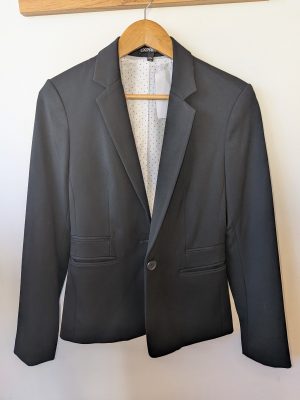 BLAZER NEGRO EXPRESS 4